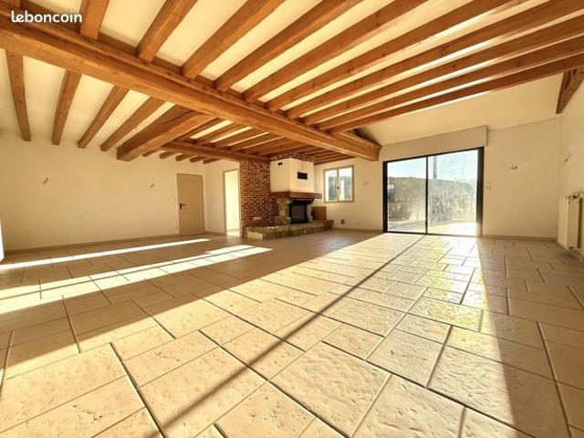 Maison 8 pièces 185 m²