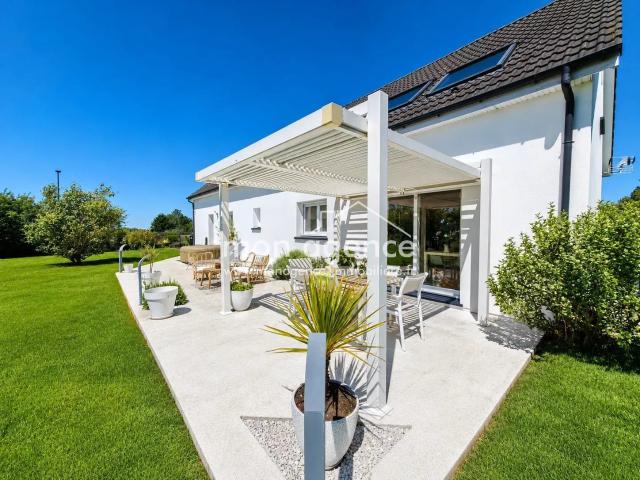 Maison 8 pièces 185 m²