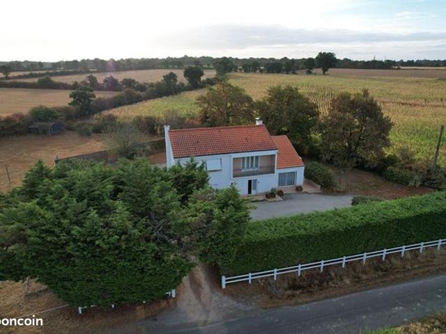 Maison 8 pièces 185 m²