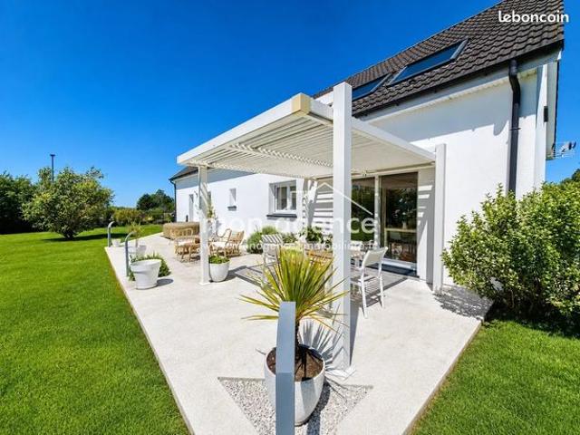 Maison 8 pièces 185 m²