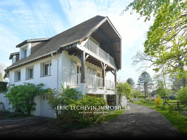 Maison 8 pièces 185 m²