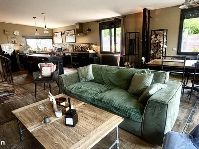 Maison 8 pièces 185 m²