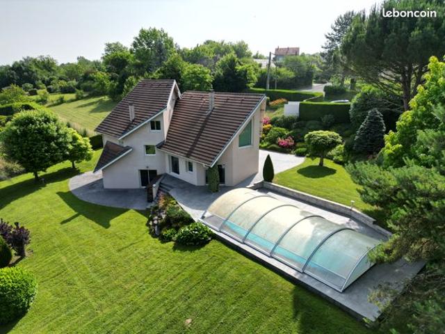 Maison 8 pièces 185 m²