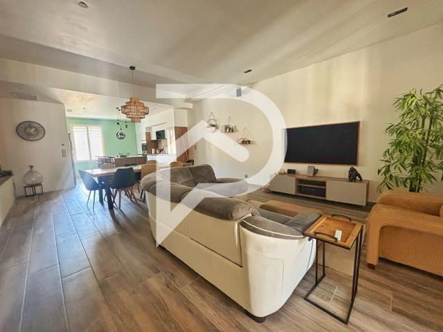 Maison 8 pièces 185 m²