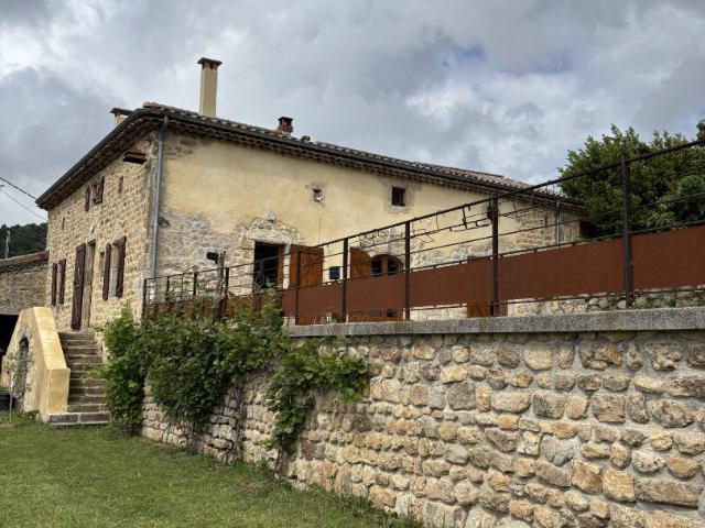 Maison 8 pièces 185 m²