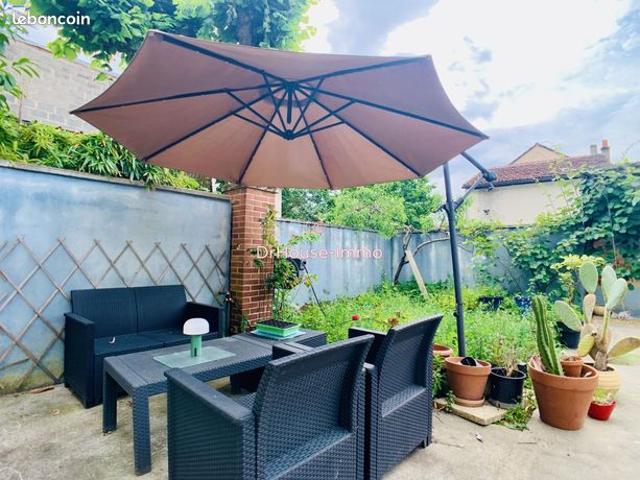 Maison 8 pièces 185 m²