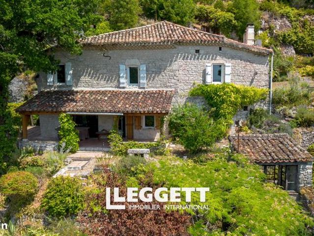 Maison 8 pièces 185 m²