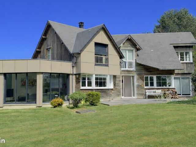 Maison 8 pièces 185 m²