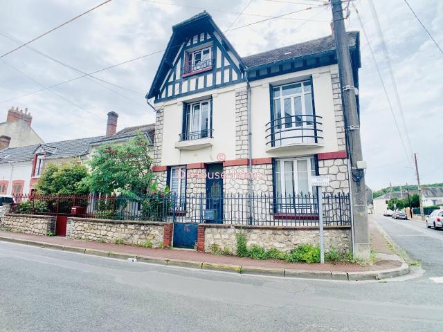 Maison 8 pièces 185 m²