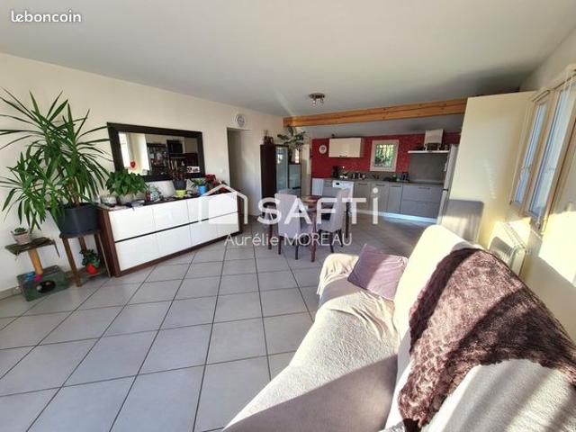 Maison 8 pièces 185 m²