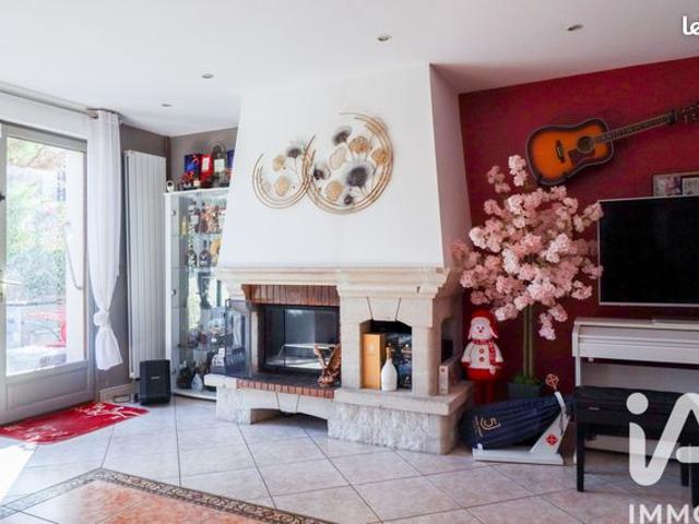 Maison 8 pièces 185 m²