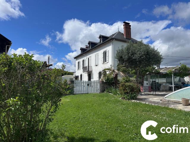 Maison 8 pièces 185 m²