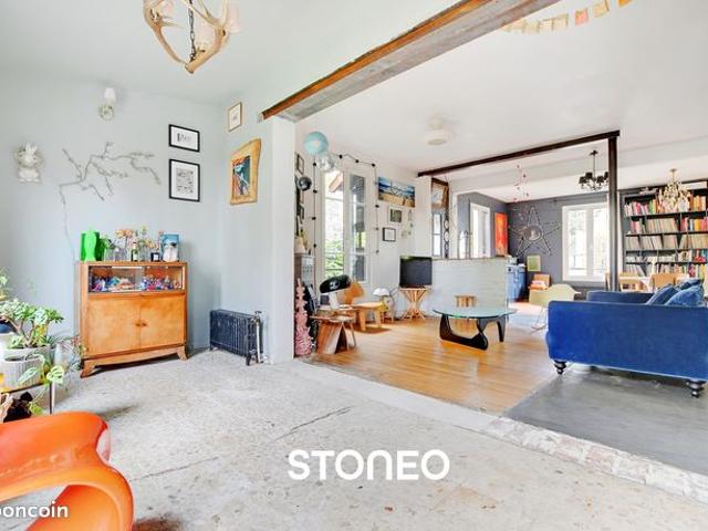 Maison 8 pièces 185 m²