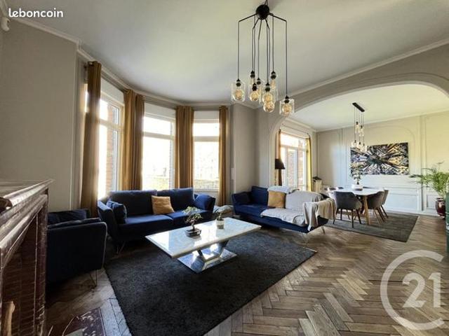 Maison 8 pièces 185 m²