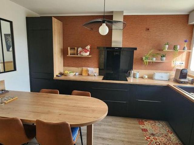 Maison 8 pièces 185 m²
