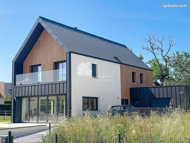 Maison 8 pièces 185 m²