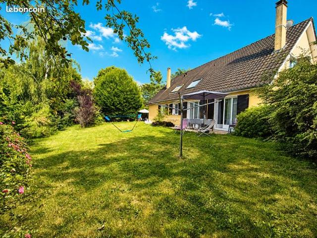 Maison 8 pièces 185 m²