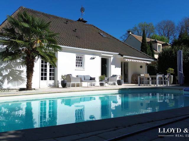 Maison 8 pièces 185 m²