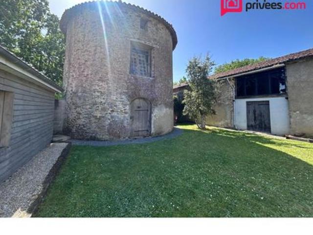 Maison 8 pièces 185 m²
