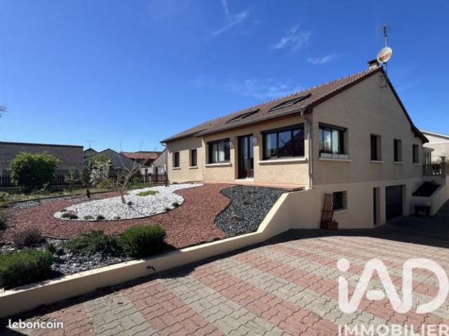 Maison 8 pièces 186 m²