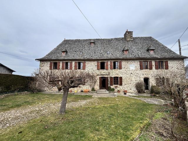 Maison 8 pièces 186 m²