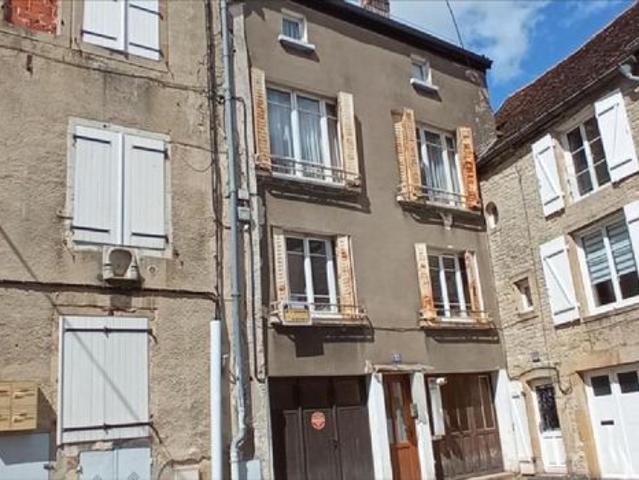 Maison 8 pièces 186 m²
