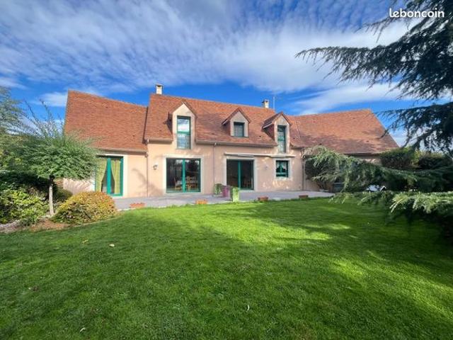 Maison 8 pièces 186 m²