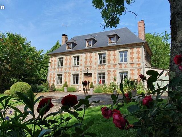 Maison 8 pièces 186 m²