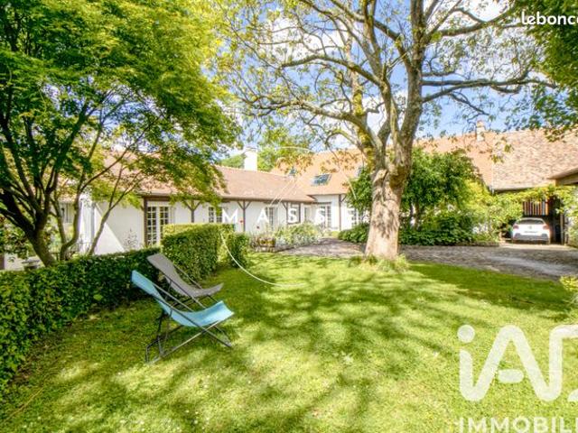Maison 8 pièces 186 m²