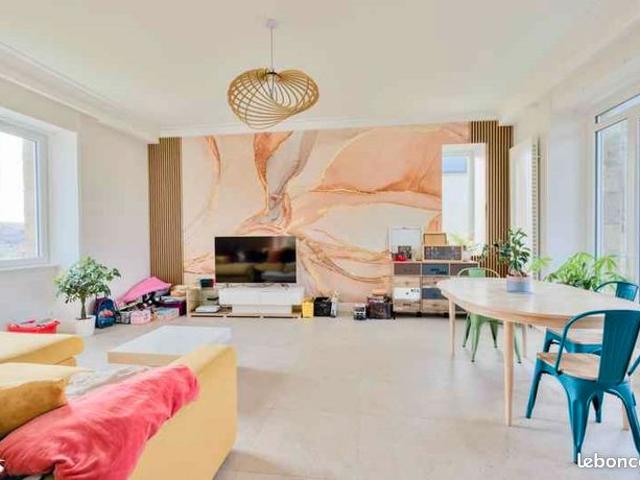 Maison 8 pièces 186 m²
