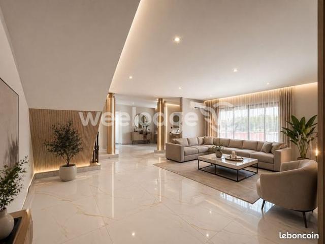 Maison 8 pièces 186 m²