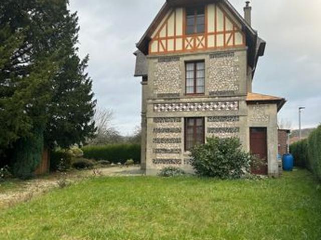 Maison 8 pièces 186 m²