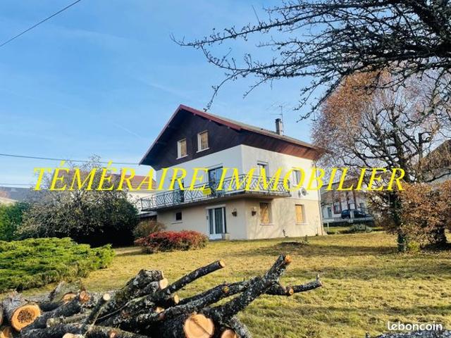 Maison 8 pièces 187 m²