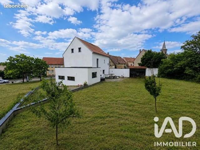Maison 8 pièces 187 m²