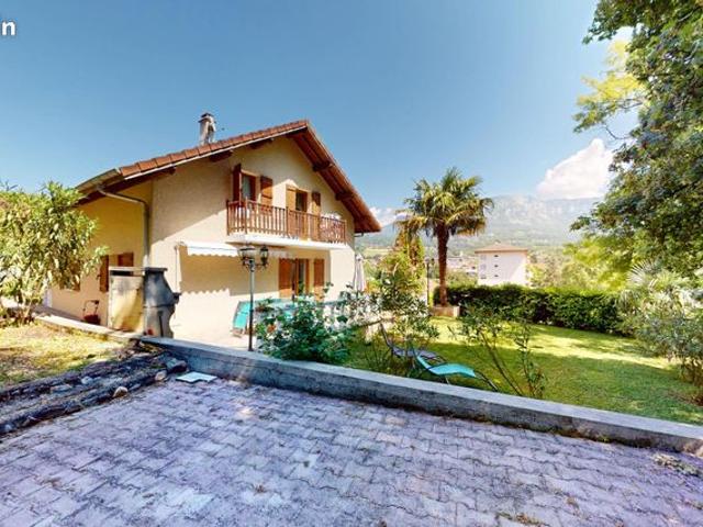 Maison 8 pièces 187 m²