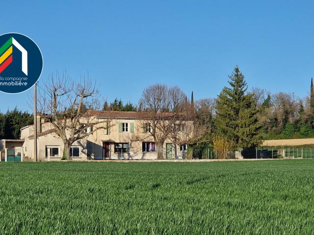 Maison 8 pièces 187 m²