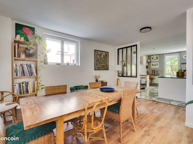 Maison 8 pièces 187 m²