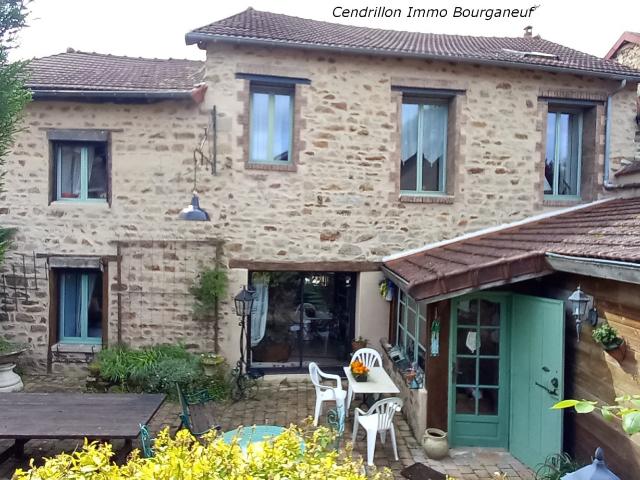 Maison 8 pièces 187 m²