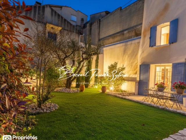 Maison 8 pièces 187 m²