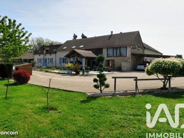 Maison 8 pièces 187 m²