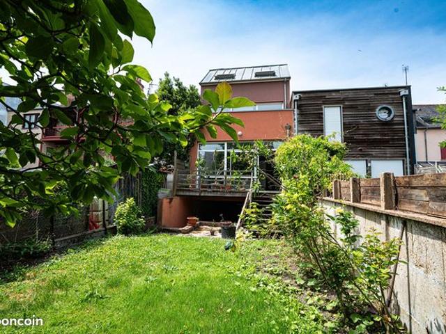 Maison 8 pièces 187 m²