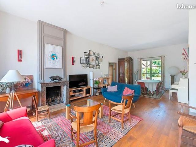 Maison 8 pièces 187 m²