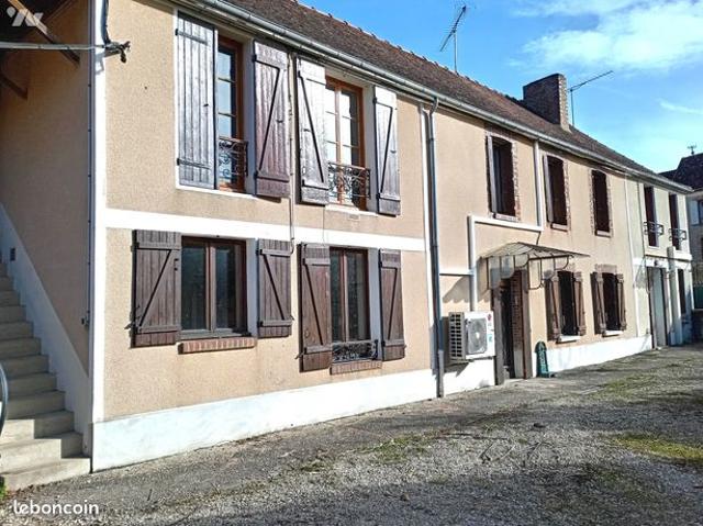 Maison 8 pièces 187 m²