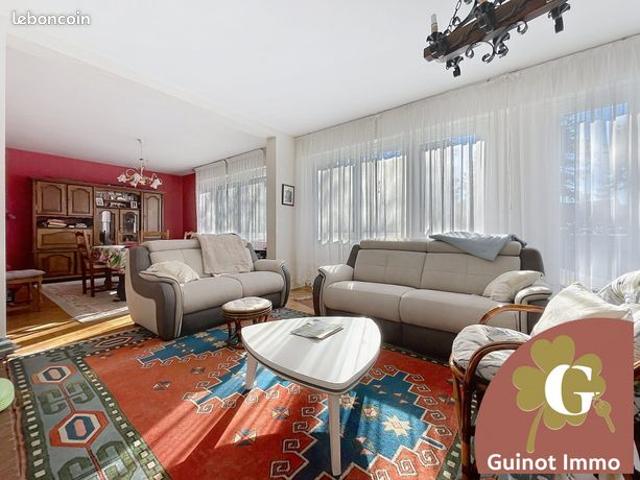 Maison 8 pièces 188 m²