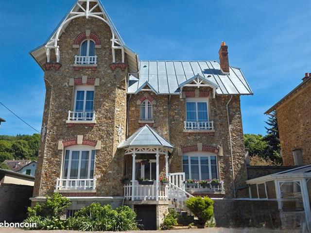 Maison 8 pièces 188 m²