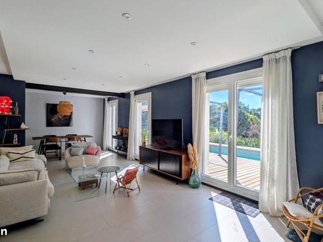 Maison 8 pièces 188 m²