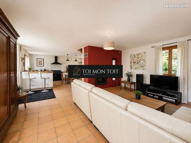 Maison 8 pièces 188 m²