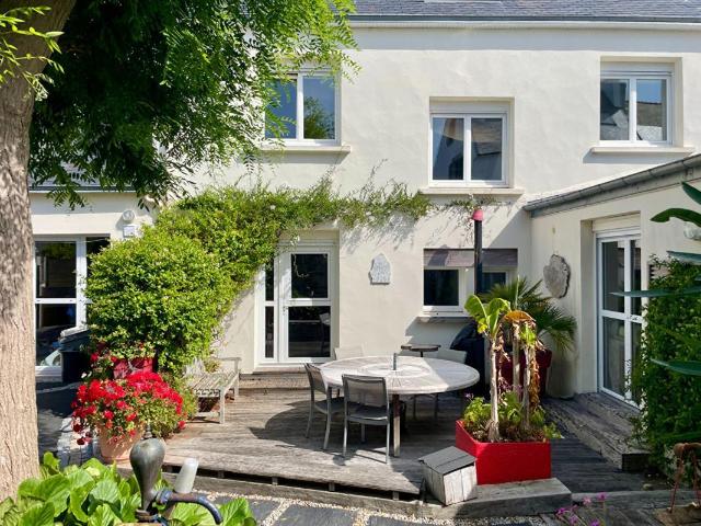 Maison 8 pièces 188 m²