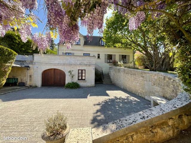 Maison 8 pièces 188 m²
