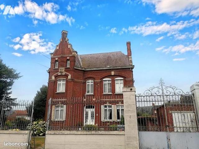 Maison 8 pièces 188 m²